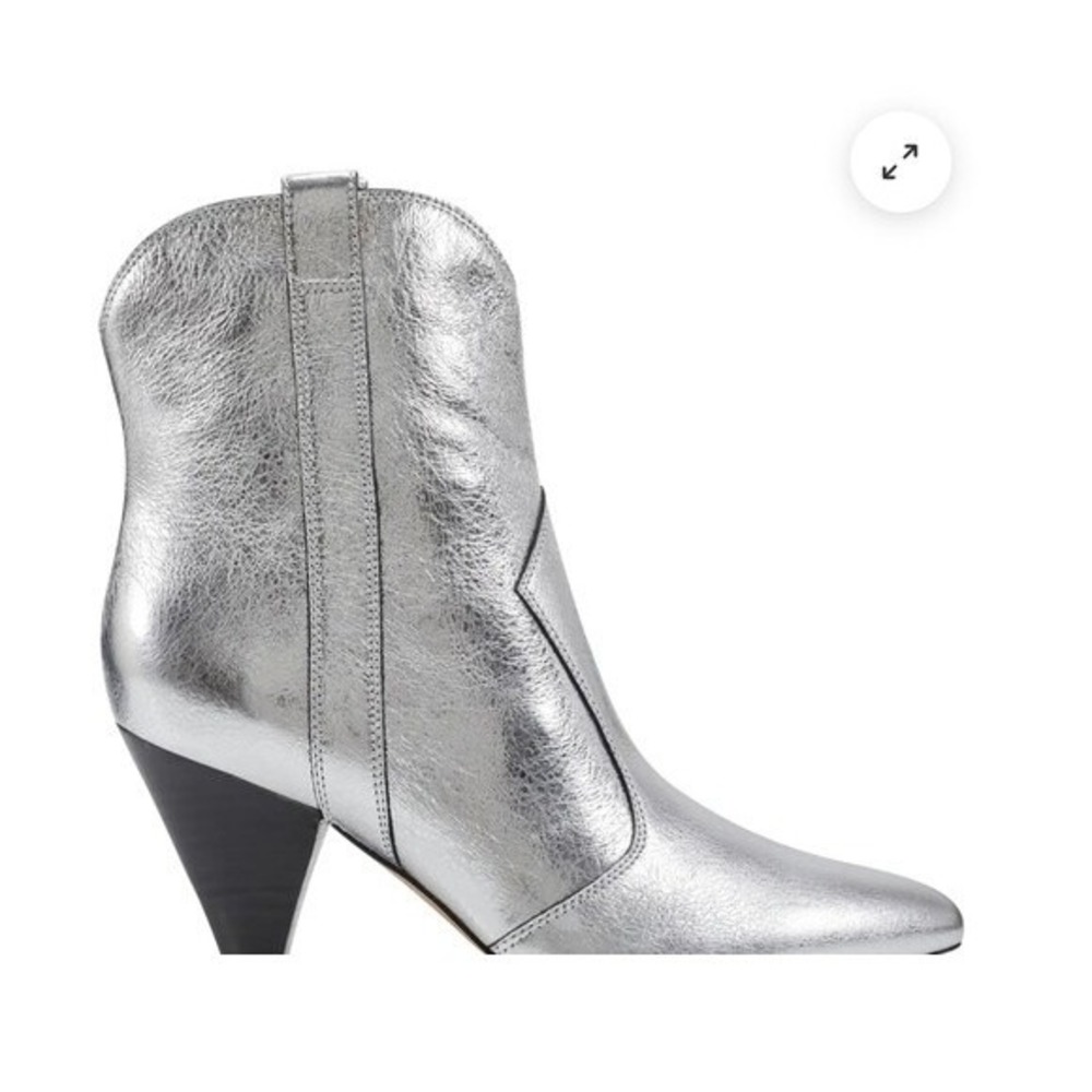 Marc Fisher Carissa Ankle Boots 6.5 NWD Silver Metallic Leather Western Festival